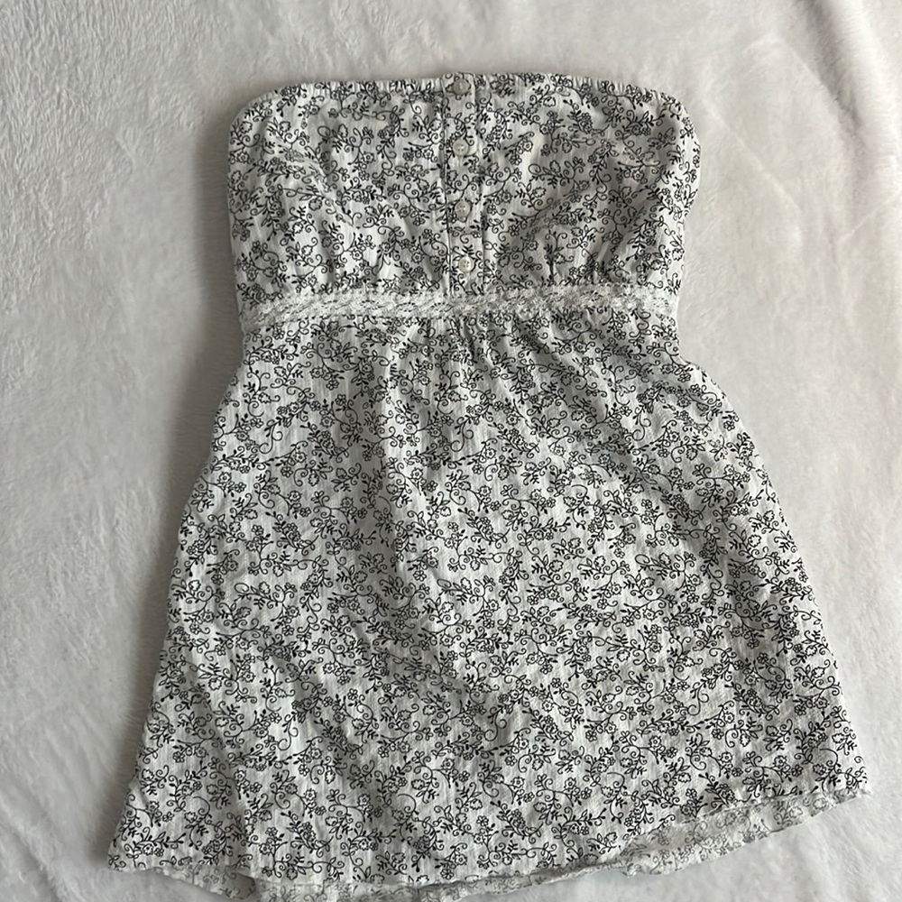 Off shoulder top size M